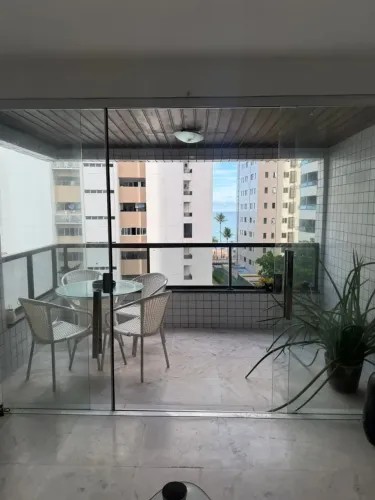 Imóvel para venda possui 189 metros quadrados com 3 quartos em Boa Viagem - Recife - PE