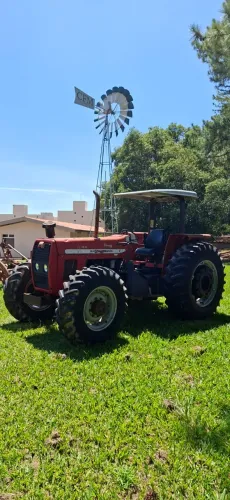 Trator Massey Ferguson MF292 Advanced 4x4 c/ Redutor Velocidade - Ano 2006