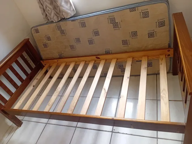 Cama