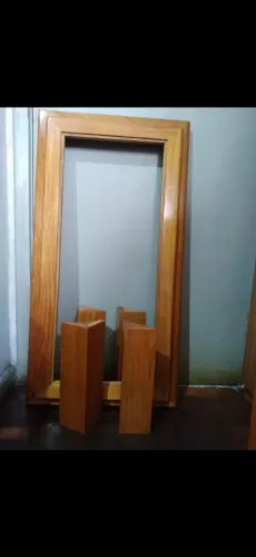 Mesa de centro retangular em cerejeira 