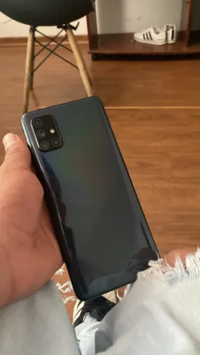 Samsung A71