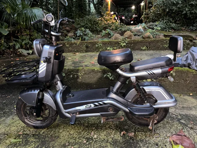 VENDE-SE BICICLETA ELÉTRICA JOY SUPER MOTO CHEFE 800w