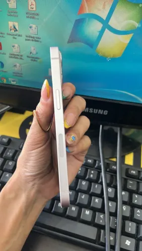 iPhone 13 - 128GB<br>BATERIA 74%<br>2.000 ?<br><br>TODO ORIGINAL 