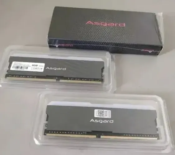 Memória Ram Asgard Ddr4 8gb 3200mhz Rgb Gamer
