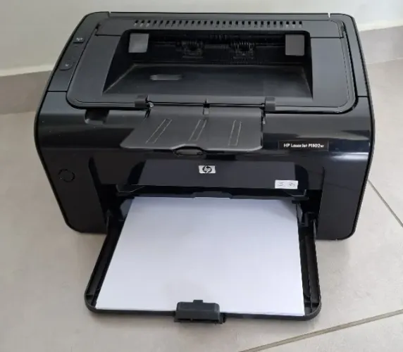 Impressora HP LaserJet P1102w (wi-fi)