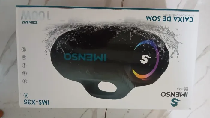 Caixa de som imenso