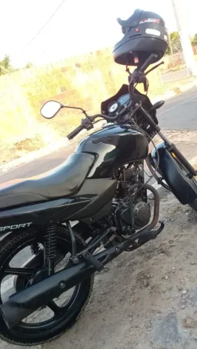 Vendo essa moto