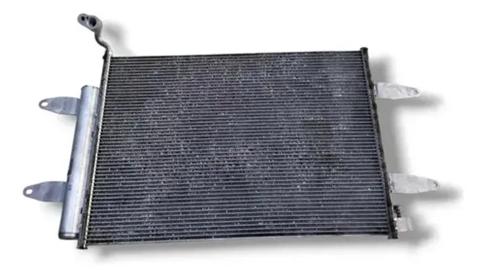 Condensador Ar Condiciona Vw Polo Fox Gol Voyage G5 G6 G8 G8