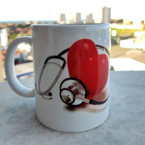 Canecas e Squeezers Personalizadas
