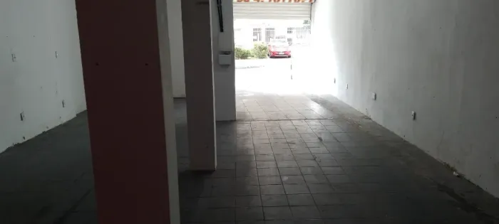 Oportunidade - Loja - Metragens - Bem Localizada