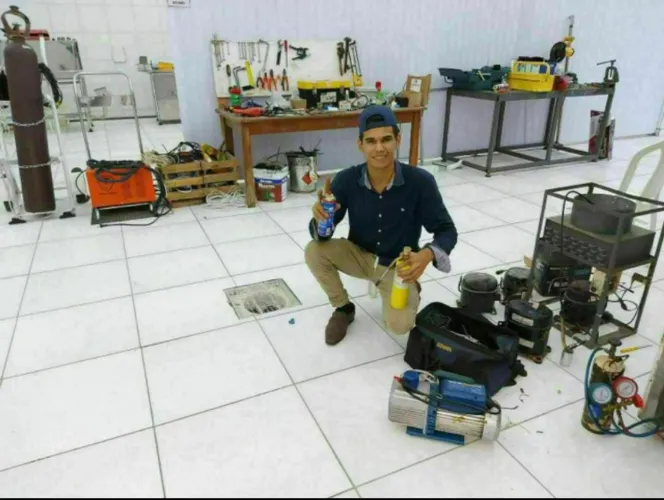 Técnico em geladeira e refrigerações