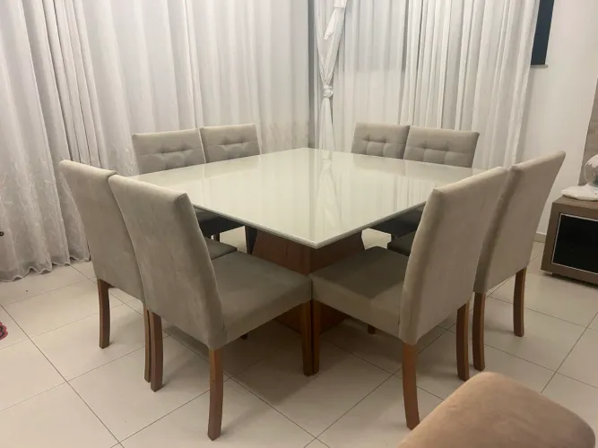 Mesa 8 lugares