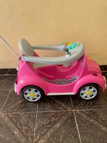Carrinho de passeio infantil Fusca