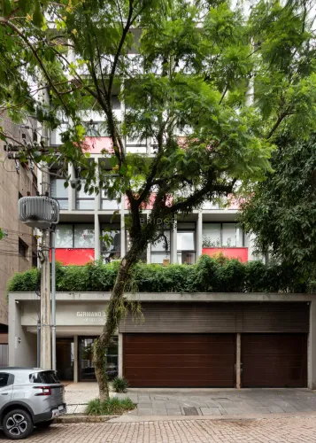CONJUNTO COMERCIAL NOVO EM ÓTIMO PONTO