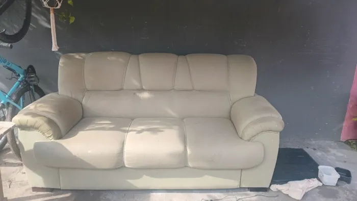 Sofa 03 lugares(ótimo estado)