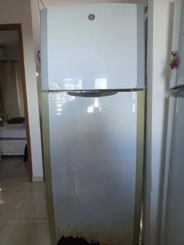 Vendo geladeira duplex Frost Free 