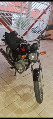 Vendo Titan ks 125cc 2011 em ótimo estado