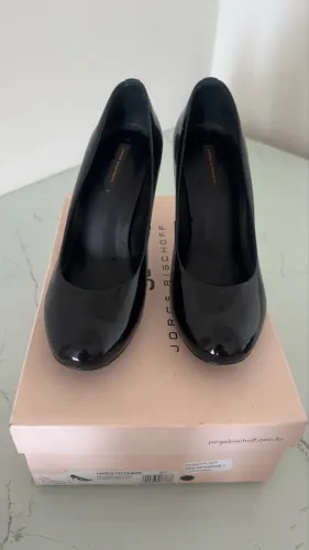 Scarpin de couro, Jorge Bischoff 37