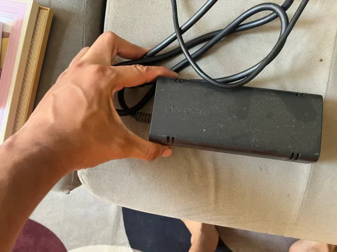 XBOX 360 super slim