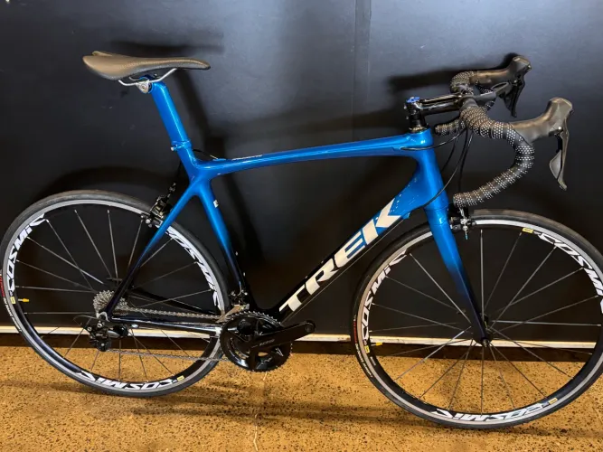 BICICLETA TREK MADONE CARBONO TAMANHO 56 SEMI NOVA 