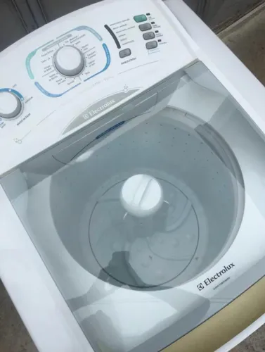 MÁQUINA DE LAVAR ELECTROLUX 12Kg