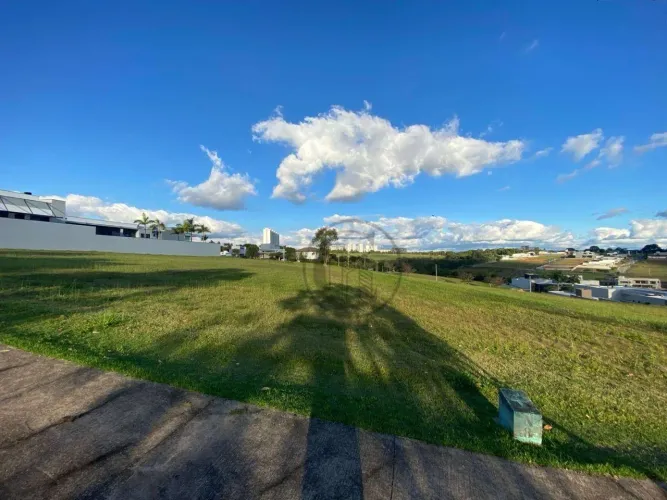 Terreno à venda, 1000 m² por R$ 1.317.000 - Condomínio Saint Patrick - Sorocaba/SP