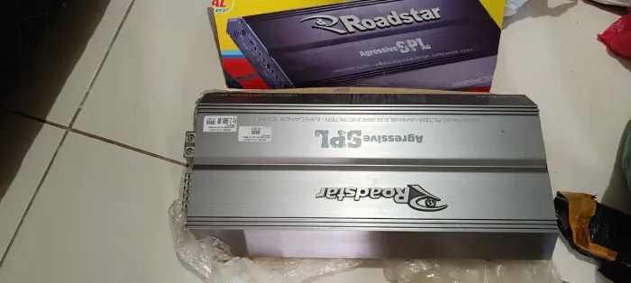 Componentes de som automotivo