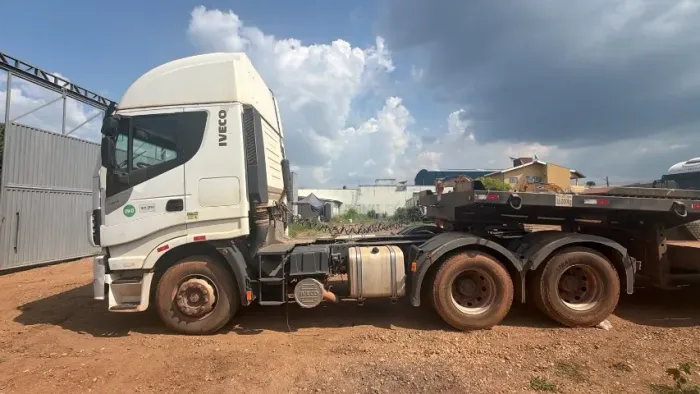 Iveco Stralis Hi-Way 480 Cavalo Mecânico - 169.424 km