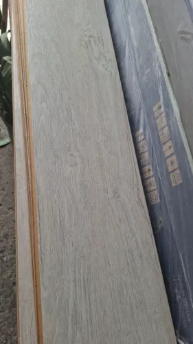 PISO LAMINADO CLICK