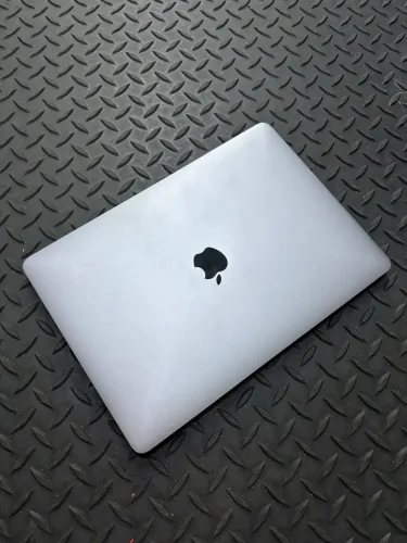 MAC BOOK PRO 13