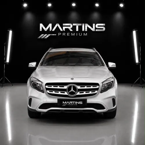 Mercedes-Benz GLA-200 GLA 200 Night 1.6. TB 16V Flex Aut. 2018