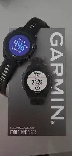 Relógio Garmin 935 triathlon
