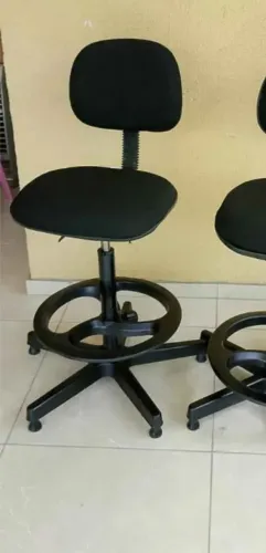 Cadeira caixa alta balcão