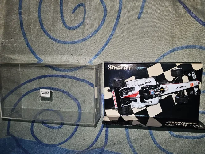 Minichamps 1/43 Bar 2005 Takuma Sato