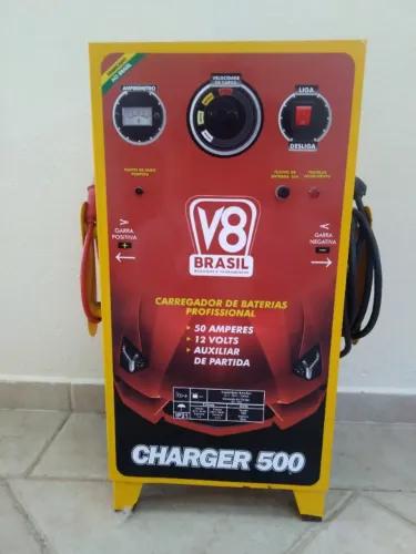 carregador de baterias profissional 12 volts 50 amperes V8 Brasil
