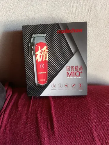 Vende se máquina de corte madeshow