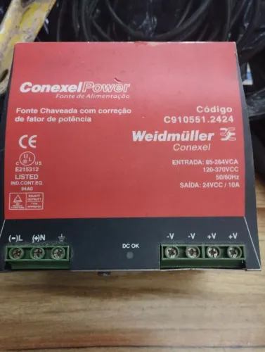 Fonte chaveada com correção de fator de potência