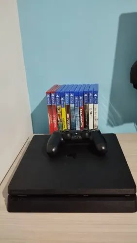 Playstation 4 slim 1 controle + 11 jogos