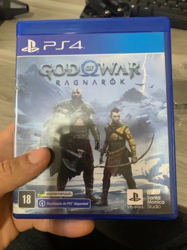 God of War Ragnarok. Em português, 2 Discos.