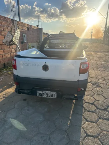 Fiat Strada Working 1.4 MPI Fire Flex 8V CS 2014
