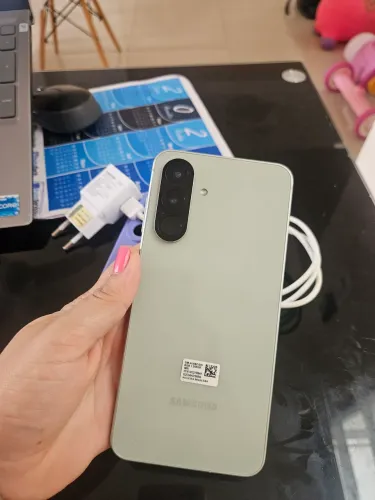 Vendo Samsung A56 com 256gb