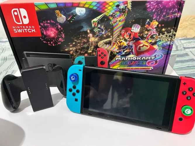 Vendo Nintendo Switch v2 desbloqueado super conservado!