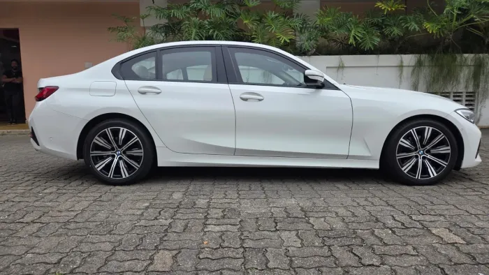 BMW 320I A Modern/sport TB 2.0/a.flex 16V 4P 2022