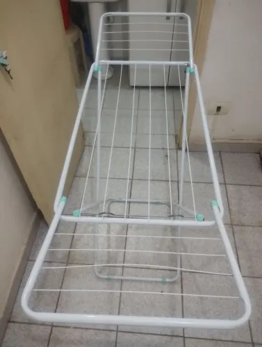 Varal de chão