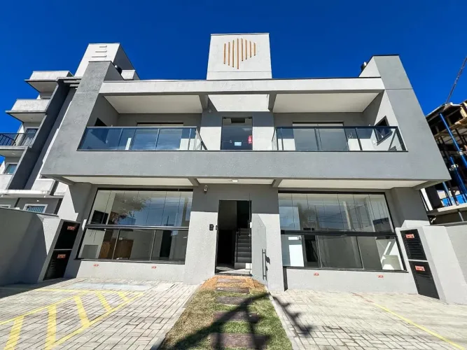 Apartamento com 2 dormitórios à venda, 72 m² por R$ 549.000 - Itacolomi - Balneário Piçarr