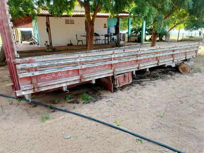 Carroceria e gaiola para caminhão! 