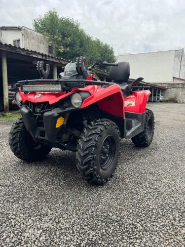 Quadriciclo Can Am Outlander Max 570