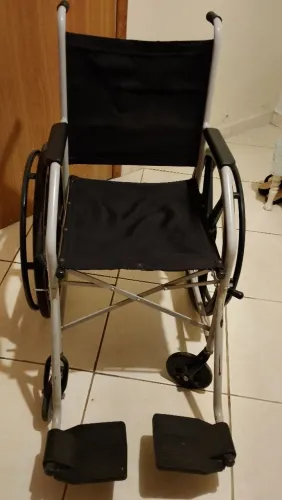 Cadeira de rodas excelente