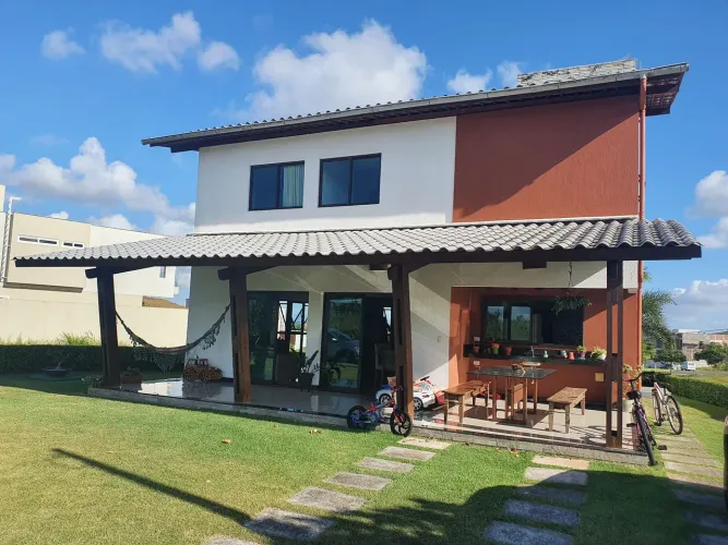 VENDO CASA EM ALPHAVILLE PORTEIRA FECHADA