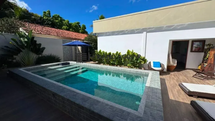 Casa em Araruama com ( 3 suítes ) - R$ 1.200.000,00 - Pontinha
